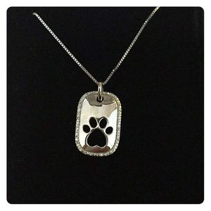 Kay Jewelers Pawprint Necklace